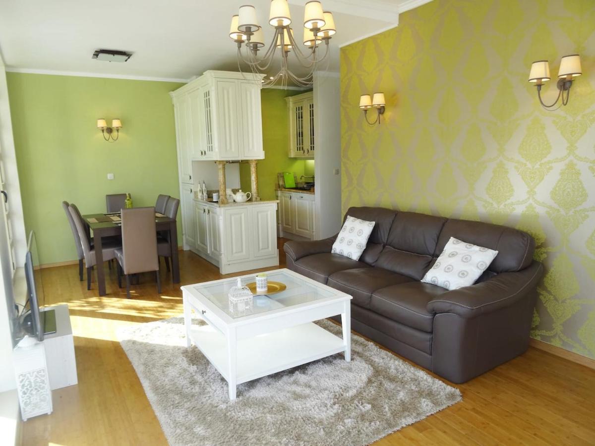 Blue Bay 2 Bedroom Apartment Prčanj Екстериор снимка